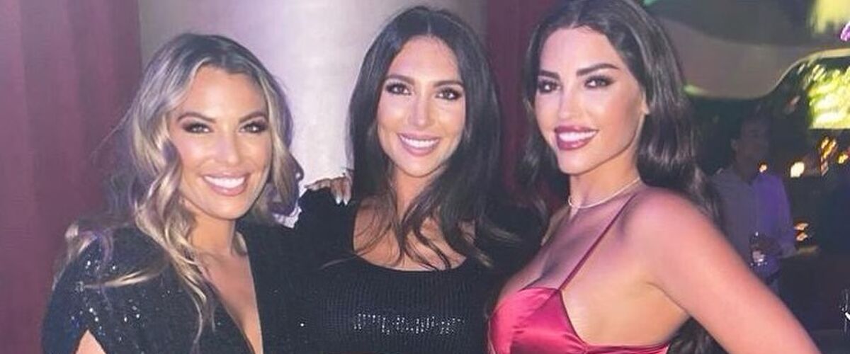 Yolanthe en 3 zussen stelen de show op Instagram met bikinifoto