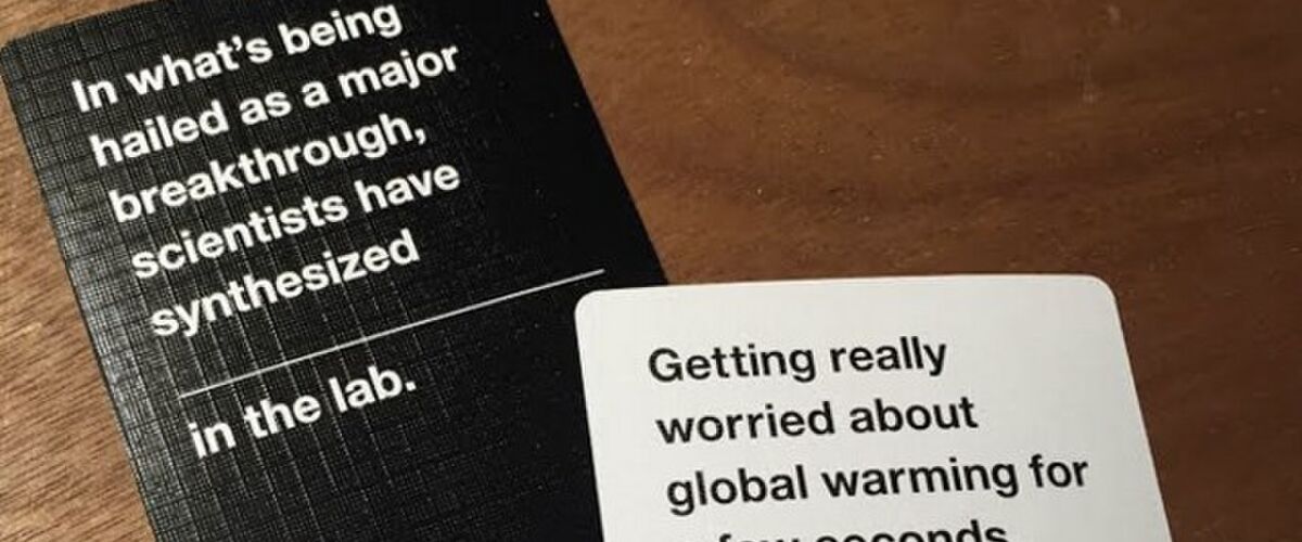 Mensen zijn helemaal geschokt wanneer ze ontdekken dat er verborgen kaarten zijn in Cards Against Humanity