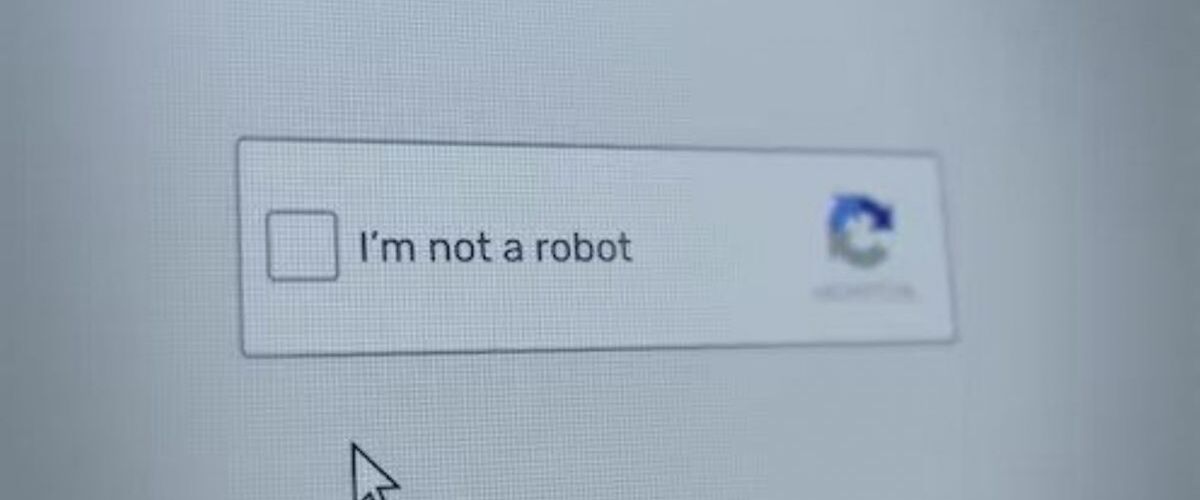 Wist jij dit?! Dit doet de ‘ik ben geen robot’-knop werkelijk