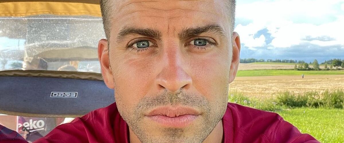 Gerard Piqué zet foto met nieuwe, 12 jaar jongere vriendin op Instagram