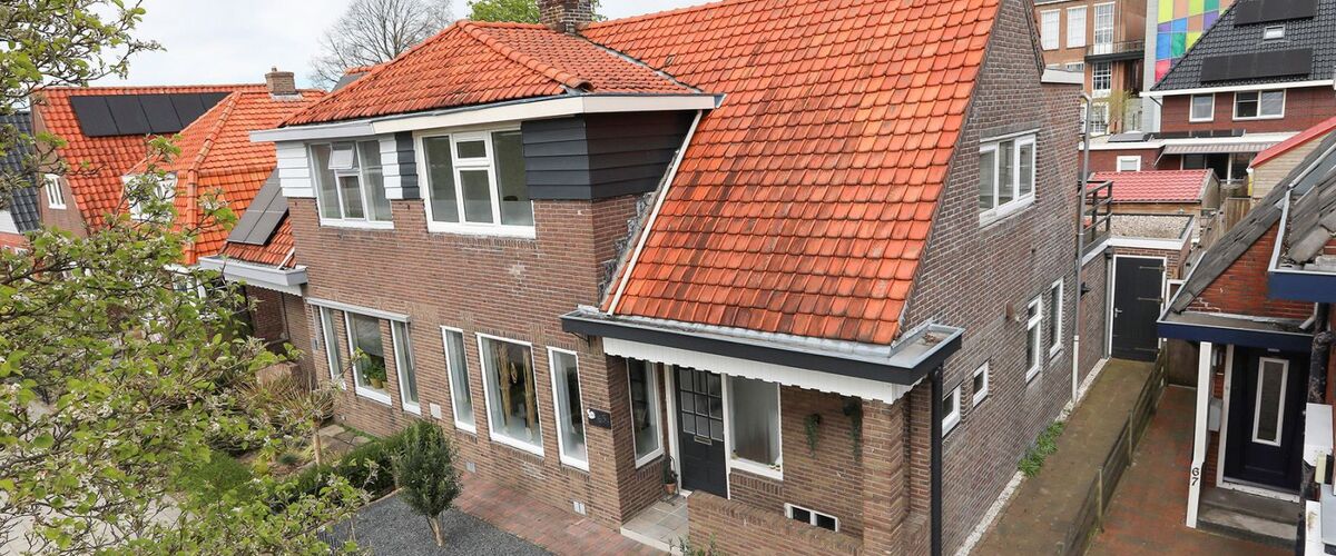 Schaatskampioen Merijn Scheperkamp koopt twee-onder-een-kapwoning in Heerenveen