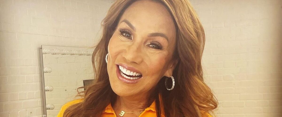 Patty Brard uit de kleren op Instagram en poseert sensueel voor nieuw project