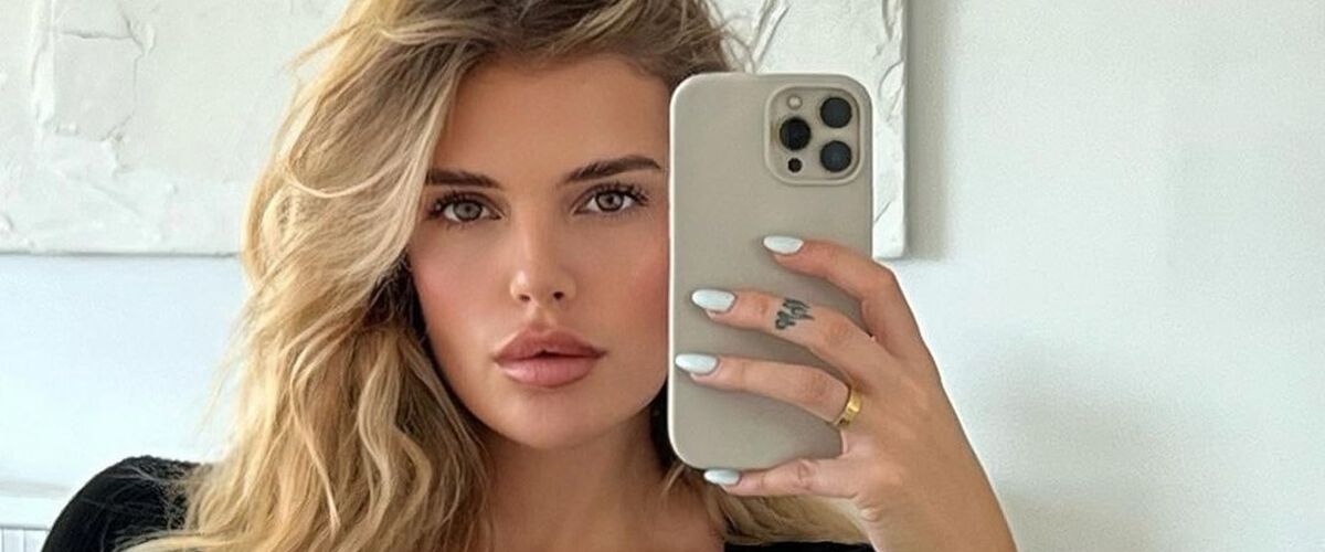 Nederlandse Nienke is met haar volle lippen, fitte figuur en blonde lokken een grote hit op Instagram