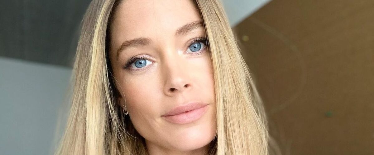 Doutzen Kroes zet haar woning in Fries geboortedorp te koop