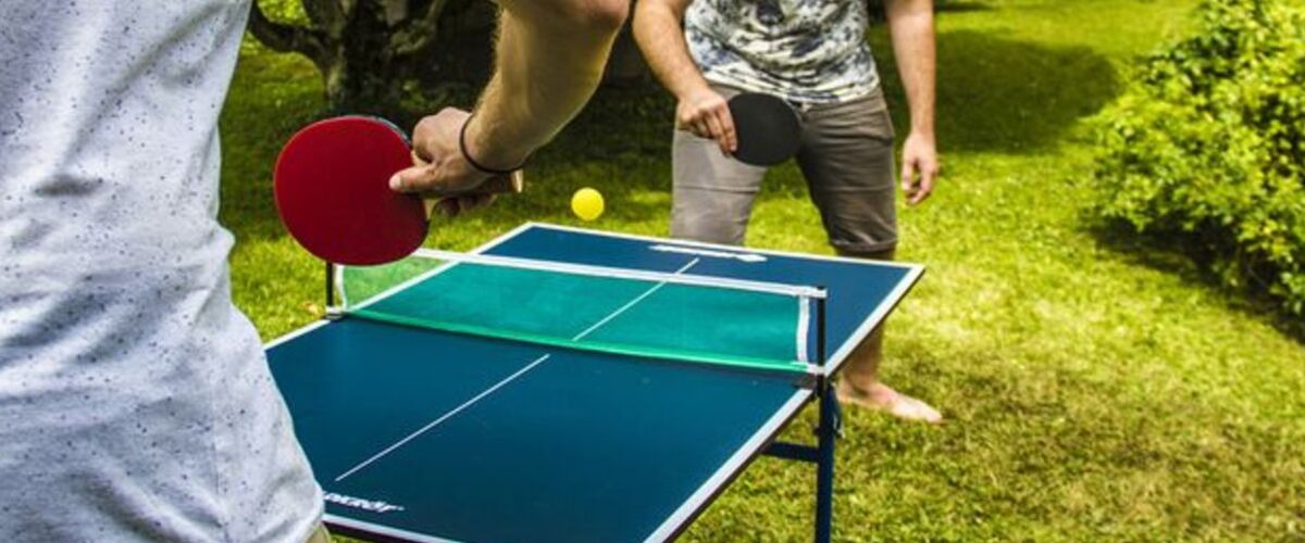 De Lidl verkoopt nu een geniale mini-tafeltennistafel met mega korting