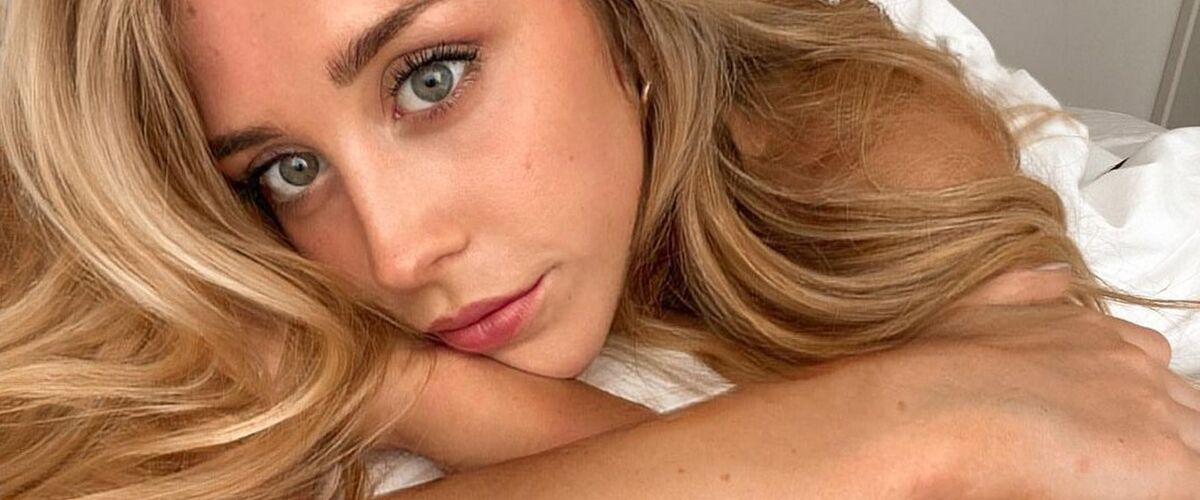 Mirte van Renterghem (Miss Elite Belgium 2023) deelt de ene na de andere sensuele foto op Instagram