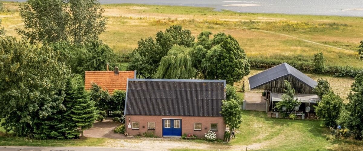 ‘De perfecte woning voor paardenliefhebbers’ staat nu te koop op Funda