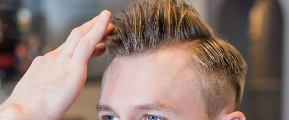 Styling hacks voor de man: hoe je perfect je haar kunt föhnen