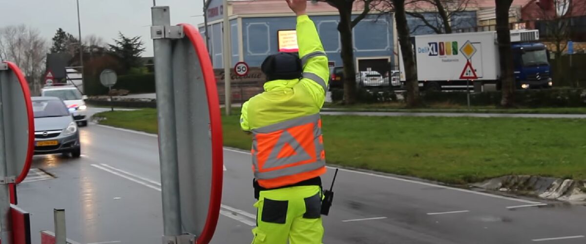 Wat is het gemiddelde salaris van een verkeersregelaar?