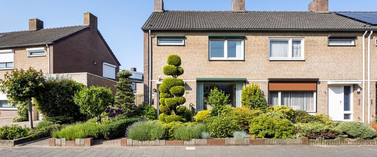 Funda kans: woning in Venlo (met luxe zwembad) te koop voor € 299.000,-