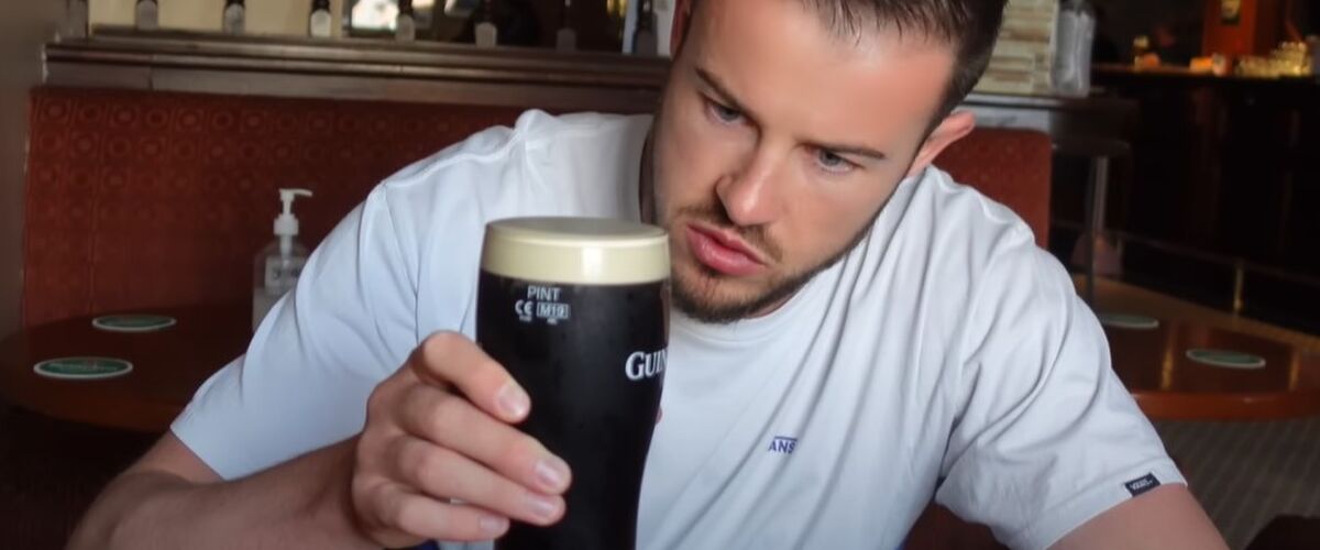 Man deelt lifehack met Guiness-biertje en gaat wereldwijd viral