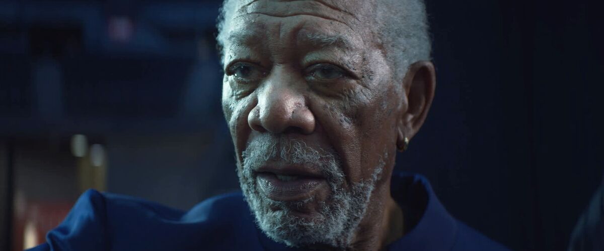 Nieuwe actiefilm met Morgan Freeman houdt de gemoederen bezig: “Verdient meer dan een 5.3 rating”