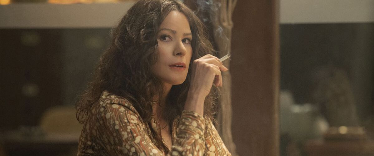 Netflix toont beelden van keiharde serie: Sofia Vergara kruipt in de huid van Griselda Blanco