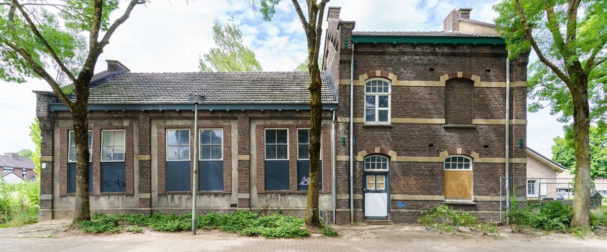 Rijksmonument (514 m²) op Funda te koop voor slechts € 125.000