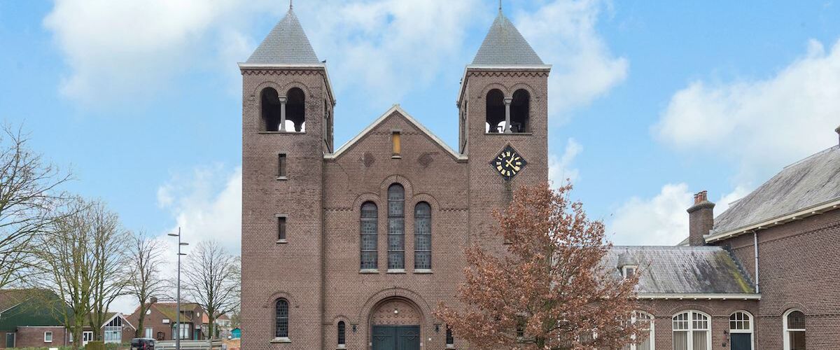 Funda vondst: monumentale kerk nu op de kop te tikken voor slechts € 175.000,-