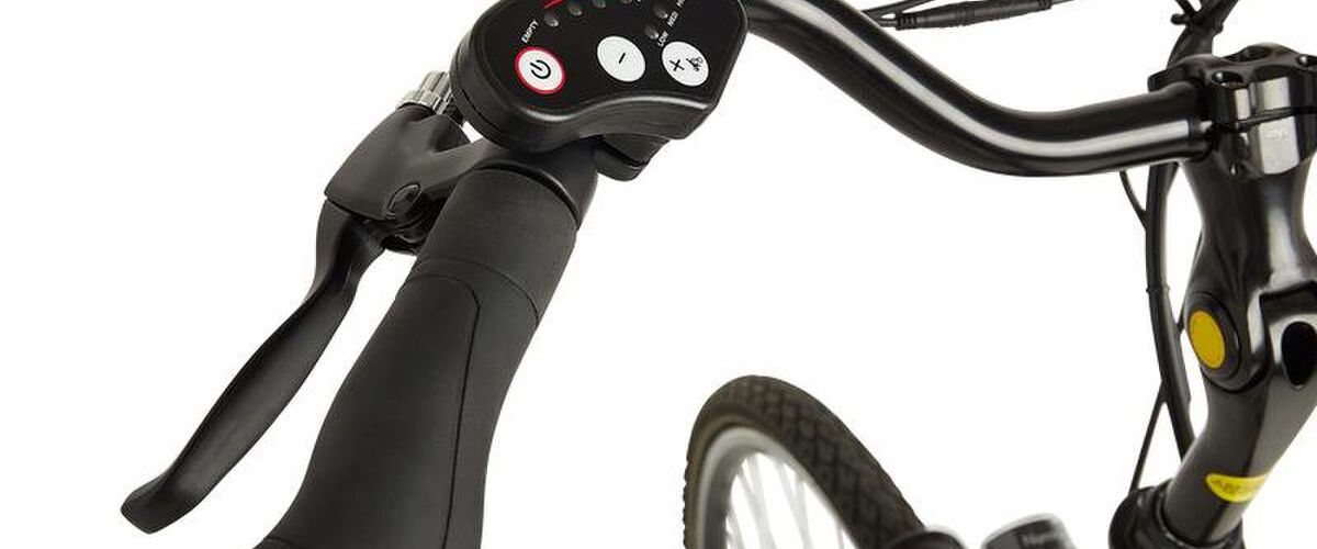 Topdeal: Action verkoopt een zwarte e-bike voor slechts €799,- (actieradius van 80 tot 120 km)