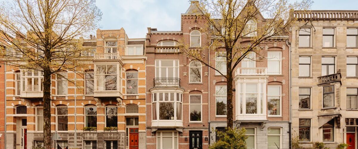 Rondleiding: Nikkie Plessen zet haar woning met zes verdiepingen te koop voor € 5.480.000,-