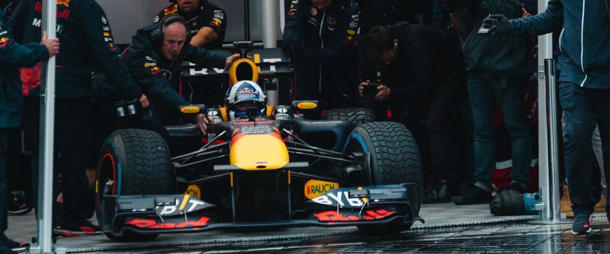 Hoe duur is de F1-wagen van Max Verstappen?