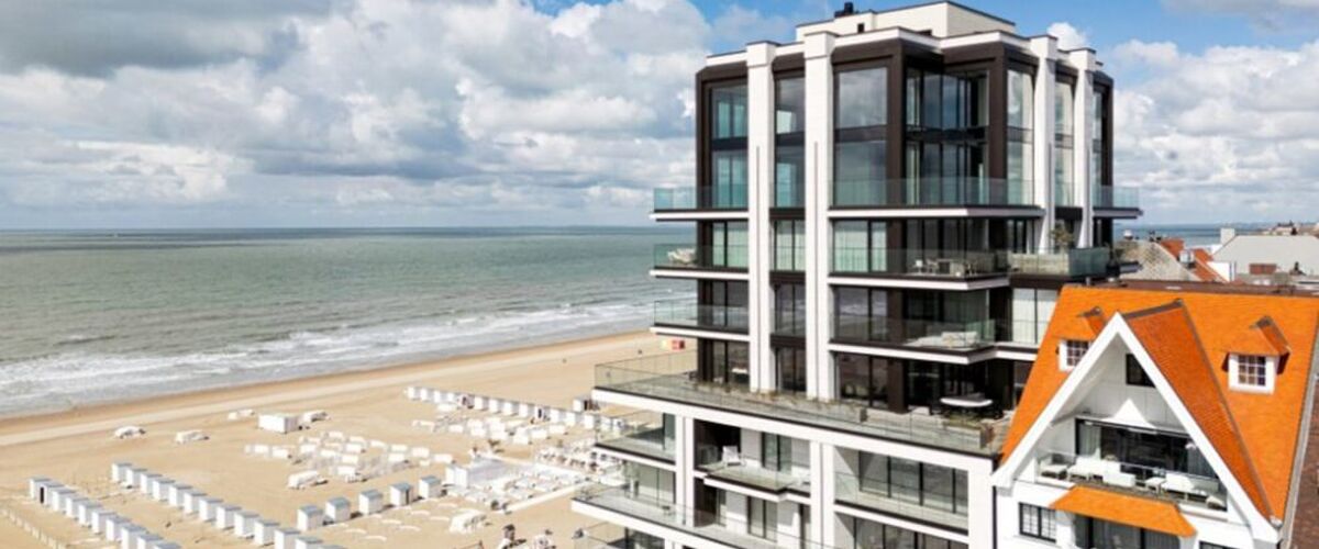 Loterijwinnaars verkopen super-de-luxe penthouse in Knokke voor € 18 miljoen