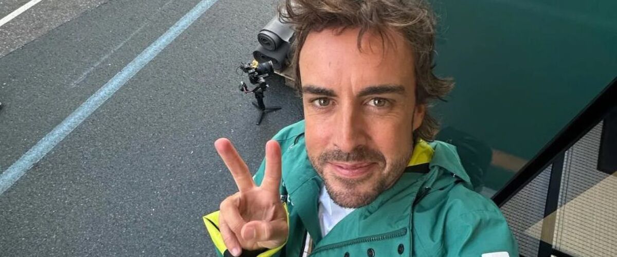 F1-coureur Fernando Alonso is nu eigenaar van ‘de beste straatlegale auto ter wereld’