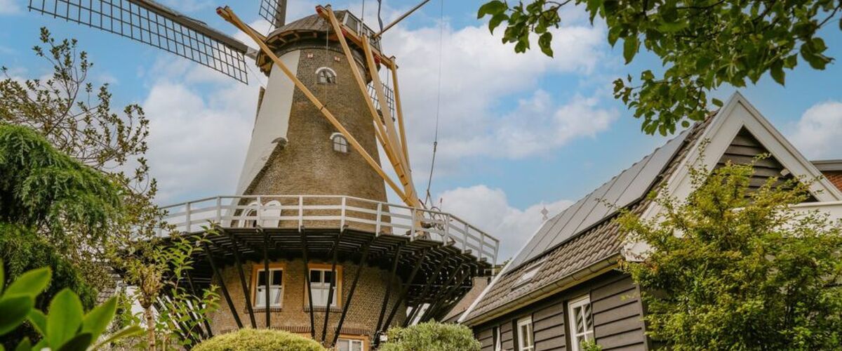 Fraai op Funda: authentieke molen staat te koop voor € 645.000,-