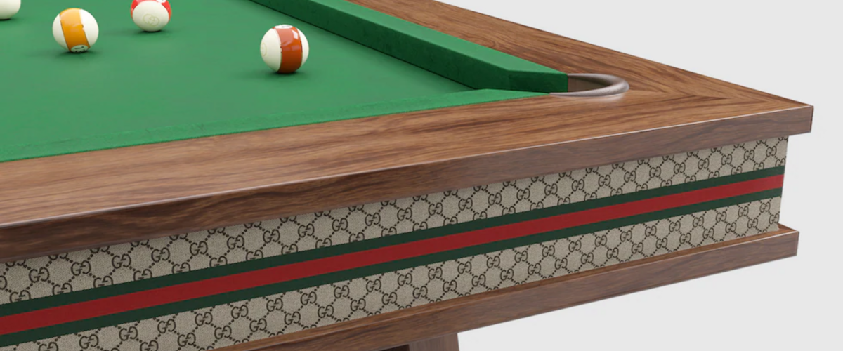 Gucci onthult dé #1 must-have voor jouw mancave: luxe pooltafel t.w.v. € 95.000.-