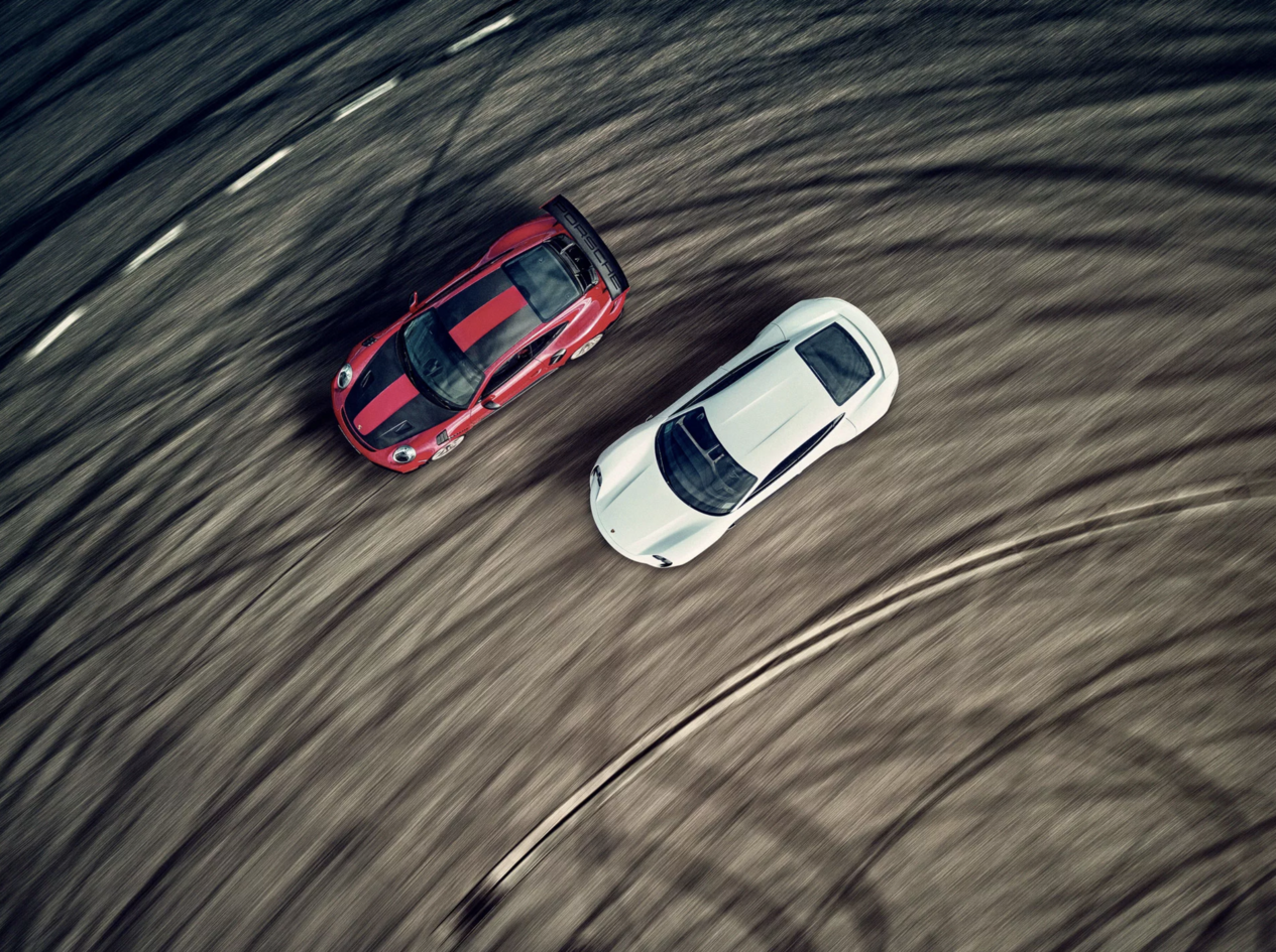 Porsche Mission E en Porsche GT2 RS Widowmaker Steffen Jahn MAN-MAN