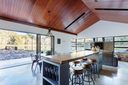 Casa do Lago lake house