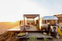 airbnb malibu MAN MAN 01