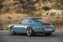 Singer vehicle design Porsche 911 Phoenix MAN-MAN
