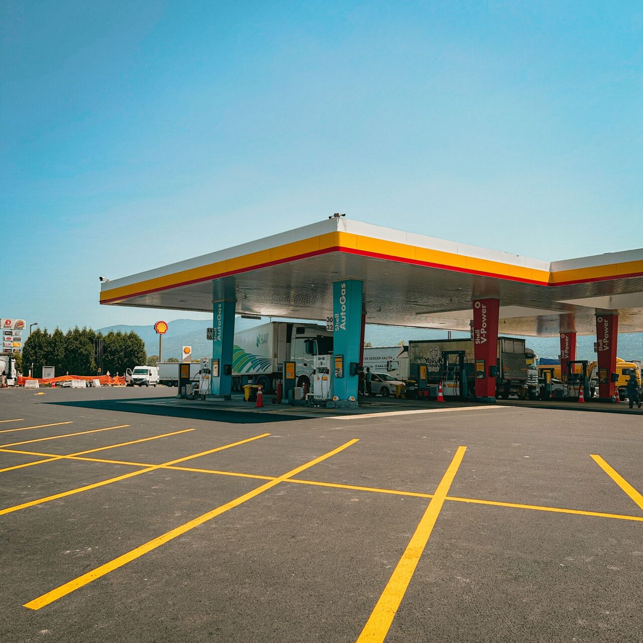 Een tankstation van de Shell