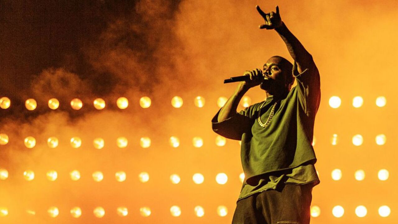 Illustratie voor: De meest gehate man biedt 10 miljoen dollar voor Kanye’s album