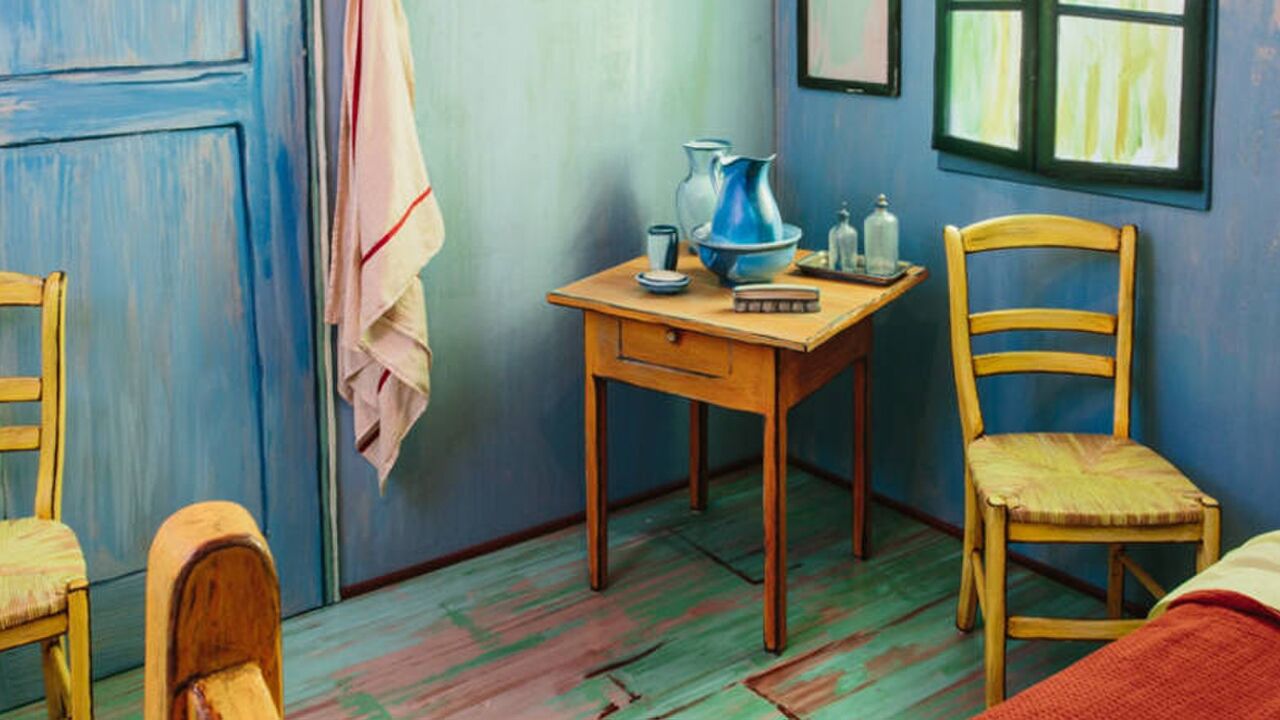 Illustratie voor: Van Gogh schilderij ‘De Slaapkamer’ als slaapkamer op AirBnB