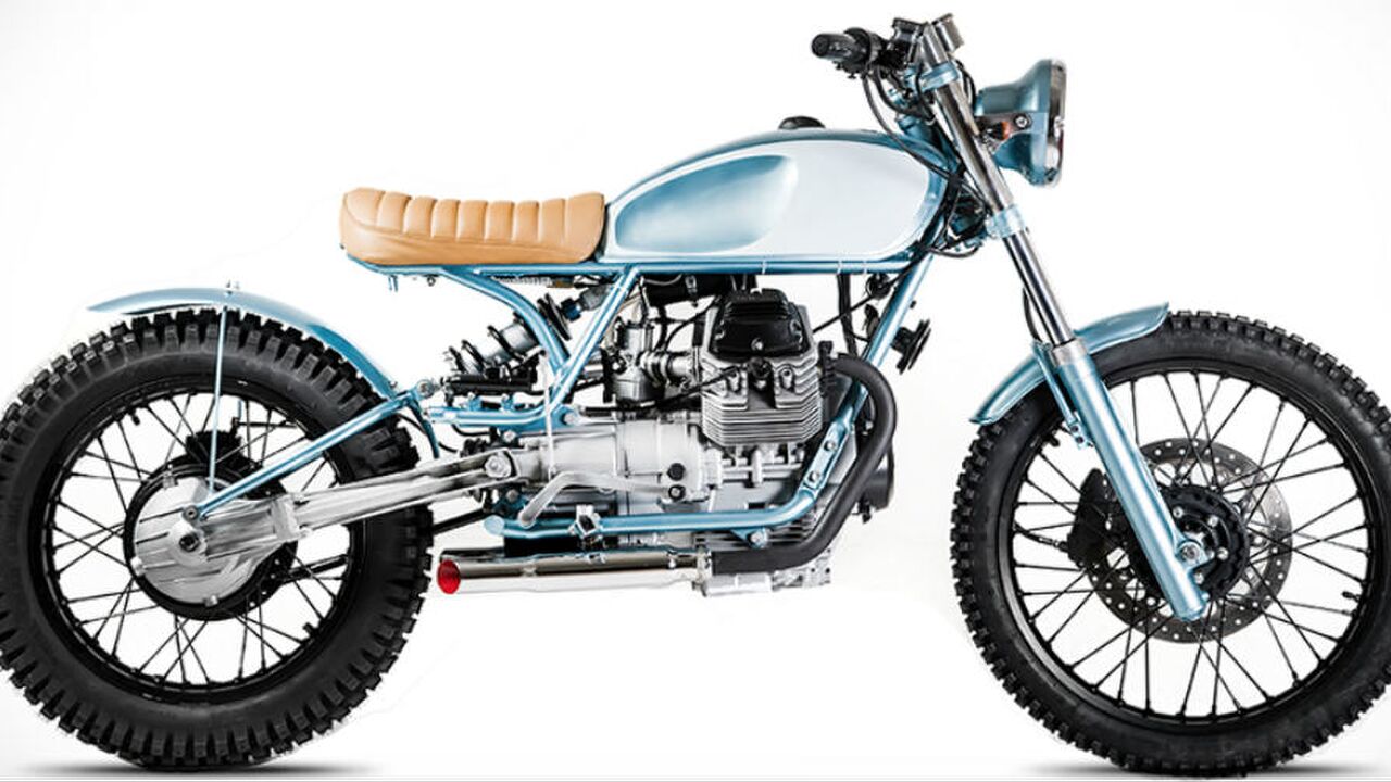 Illustratie voor: Deze babyblauwe Moto Guzzi is een droombike