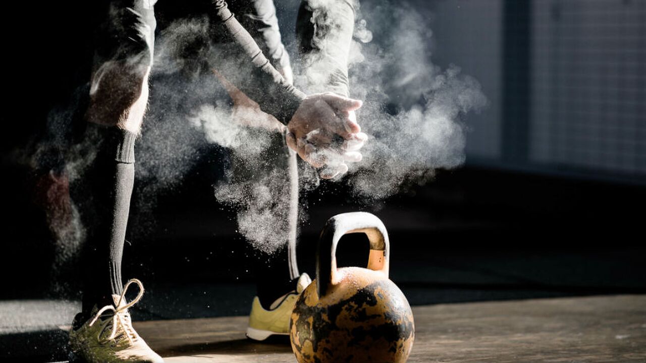 H.I.I.T-kettlebell-manman