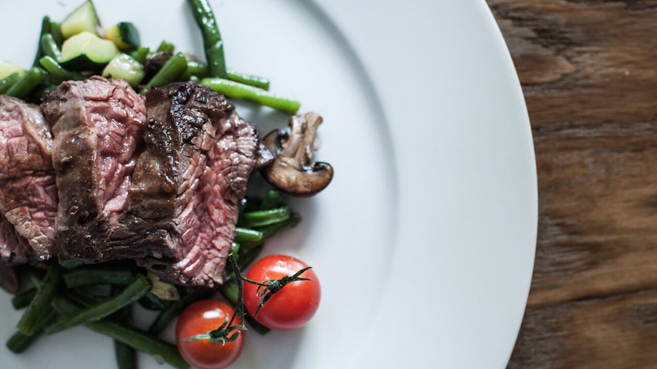 Illustratie voor: Het lekkerste bavette’tje van Amsterdam eet je hier