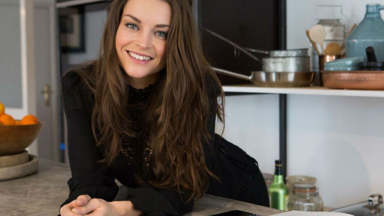 Illustratie voor: Presentatrice Miljuschka verkozen tot meest sexy moeder van het jaar