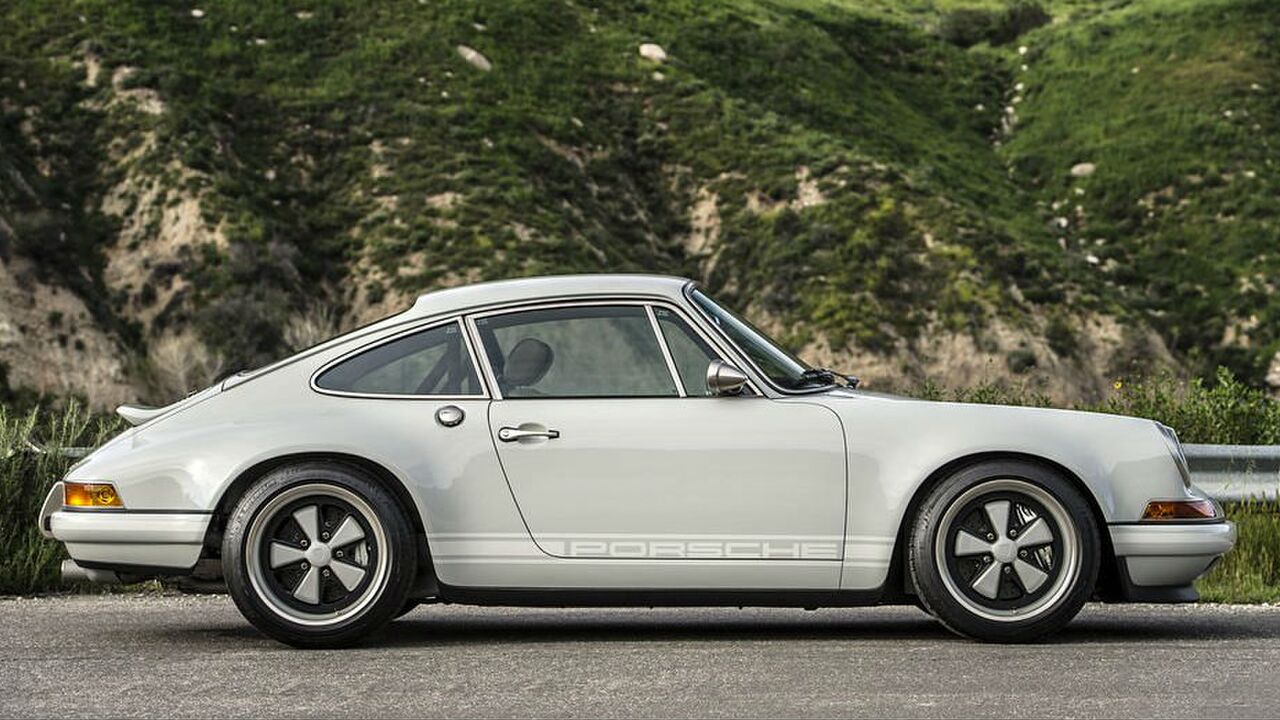 Illustratie voor: Deze Porsche 911 Singer tilt klasse naar een hoger niveau