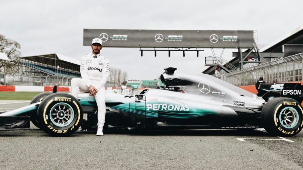 Illustratie voor: Dit verdienen de Formule 1 coureurs in 2017