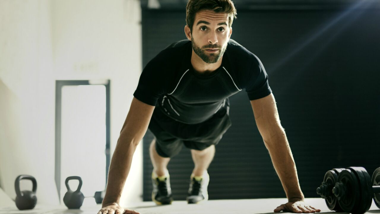 plank push-ups MAN MAN