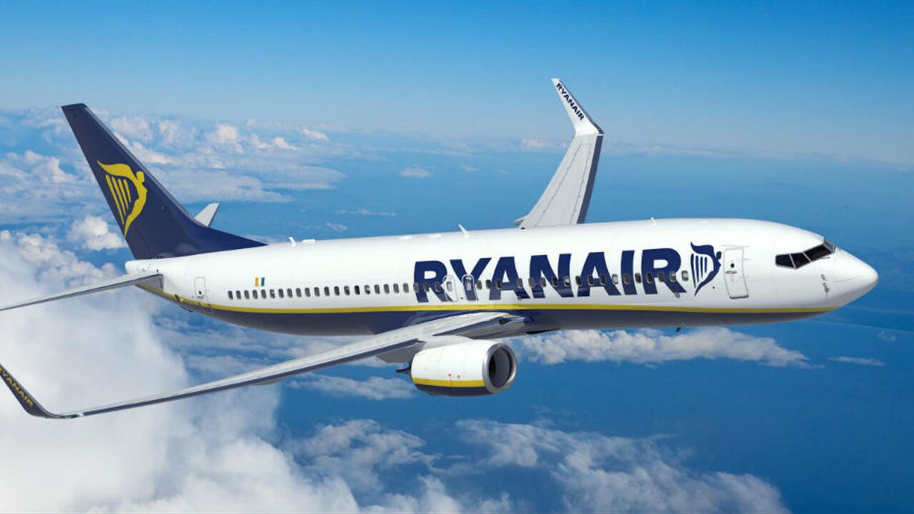Illustratie voor: RyanAir gooit nóg 1 miljoen extra tickets in gigantische uitverkoop