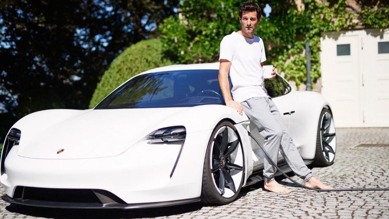 Porsche Mission E MAN-MAN 2