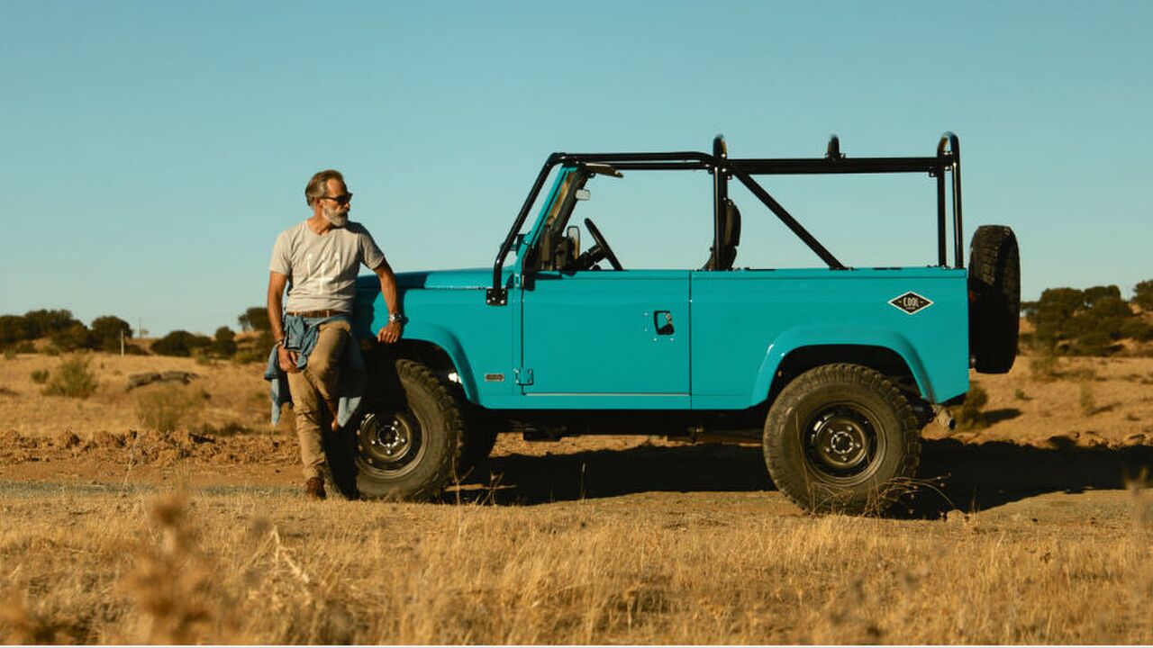Custom Land Rover Man-Man