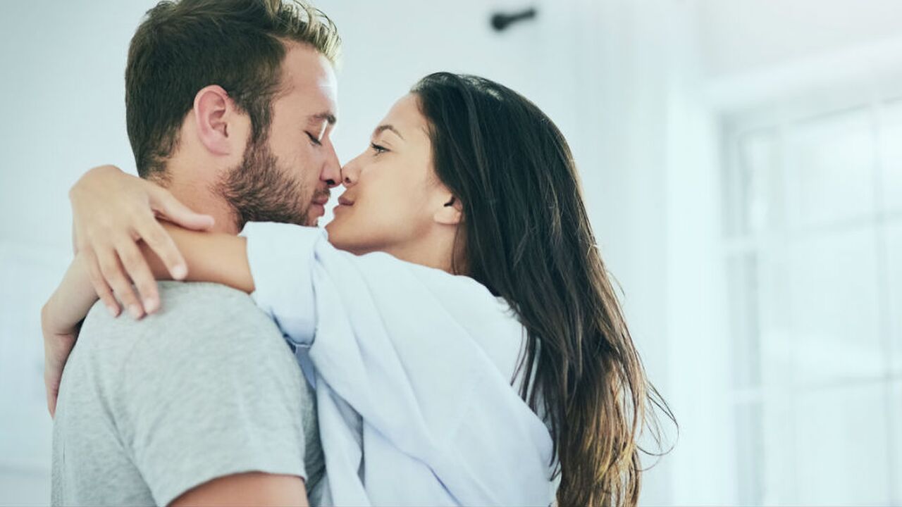 Vrouw zoekt in man MAN MAN