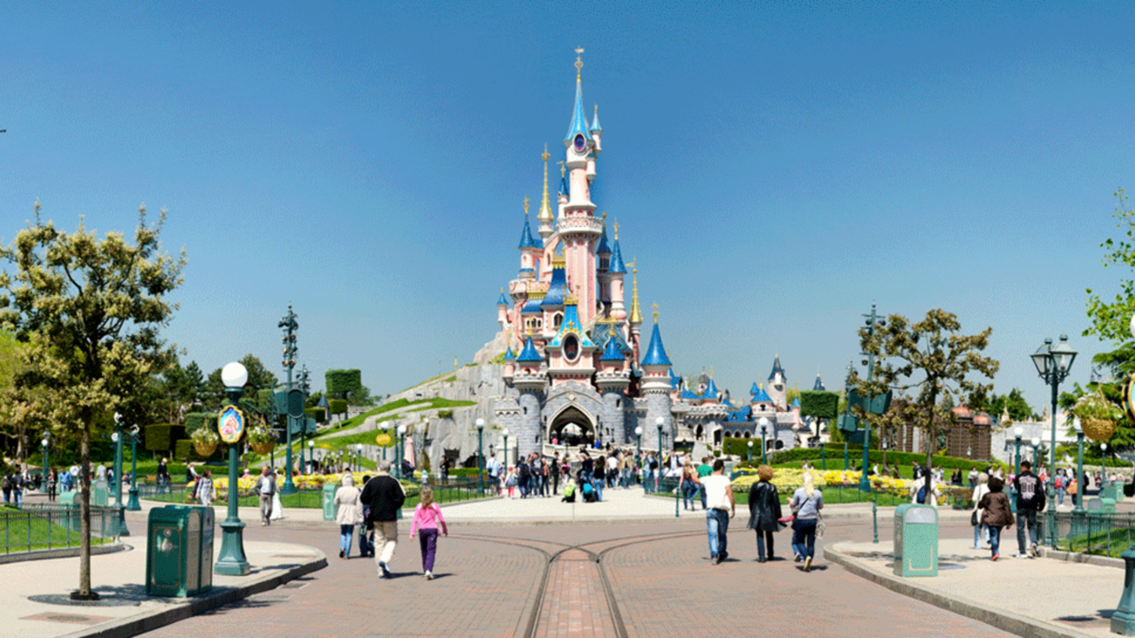 Illustratie voor: Disneyland Parijs breidt uit met de thema’s Marvel, Star Wars en Frozen