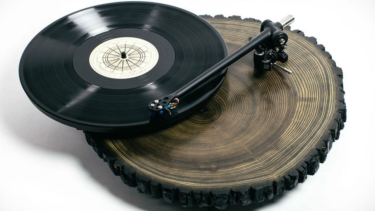 platenspeler hout MAN MAN