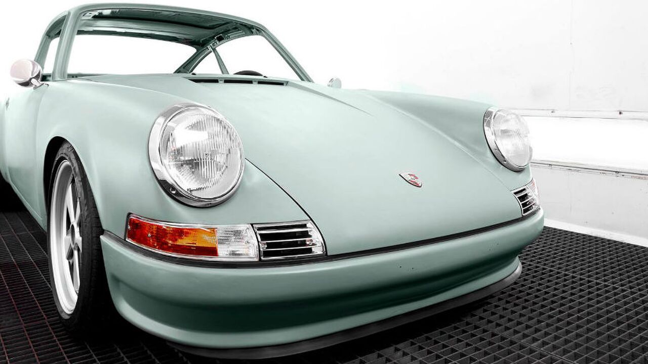 Illustratie voor: Dit Nederlandse bedrijf bouwt custom elektrische Porsches