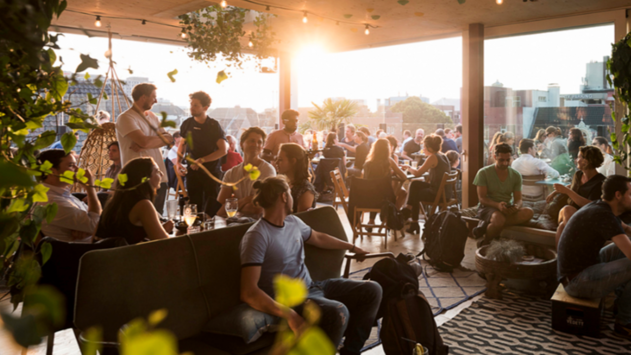 Illustratie voor: Staycation in Den Haag: hier eet, drink, shop en slaap je