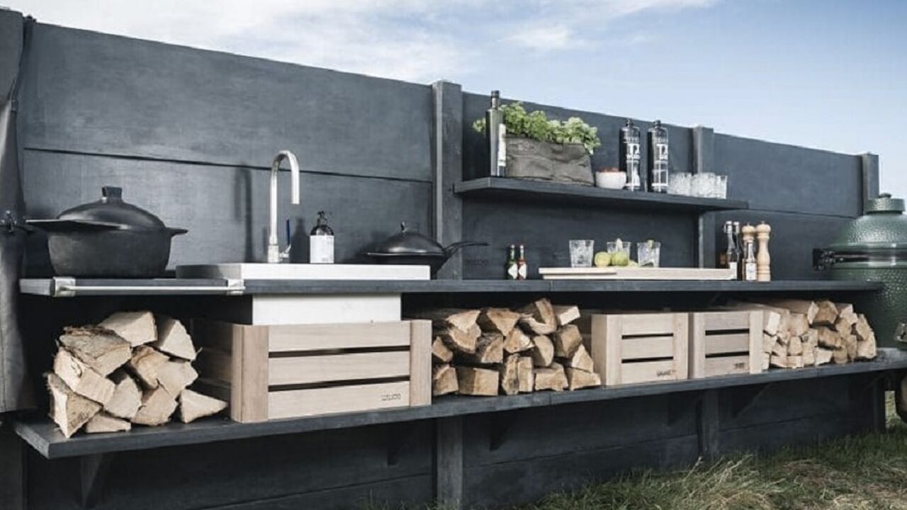 stoere buitenkeuken zwart