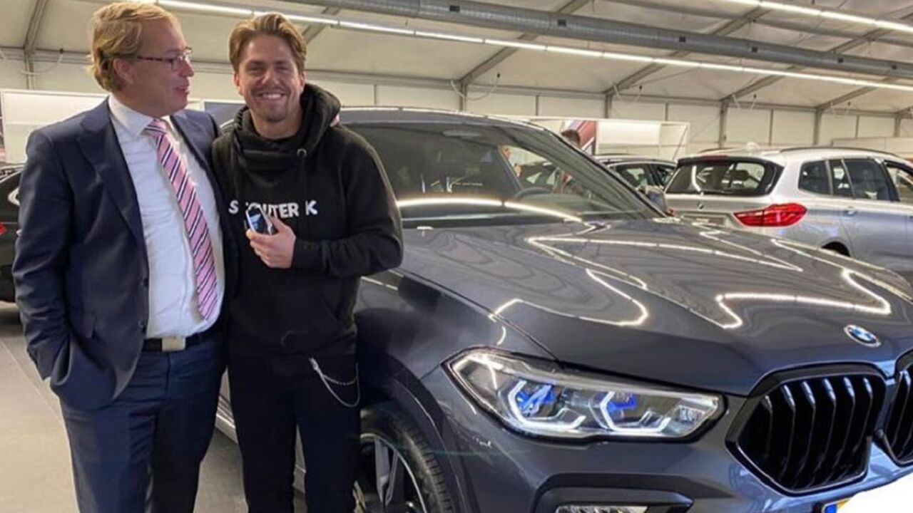 bmw x6 m50i